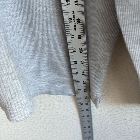 Speculation Rib Knit V Neck Sweater Womens Large Grey Heather - Picture 4 of 6